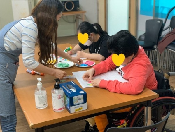 kakaotalk_20200506_152225788_111588753636.jpg